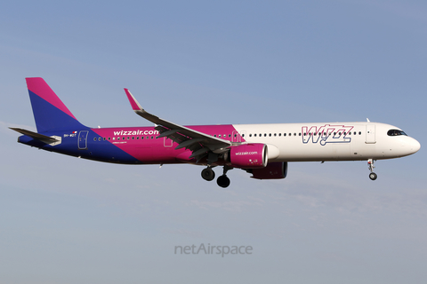 Wizz Air Malta Airbus A321-271NX (9H-WDT) at  Warsaw - Frederic Chopin International, Poland