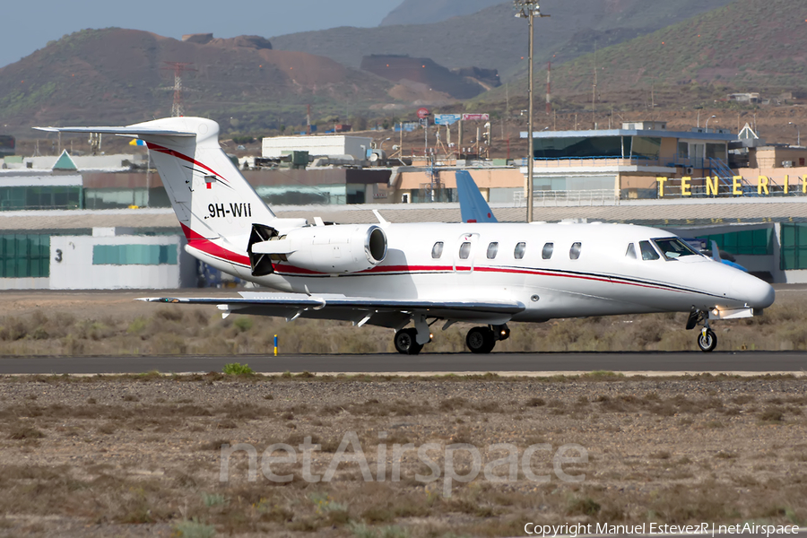 Luxwing Cessna 650 Citation VII (9H-WII) | Photo 132341