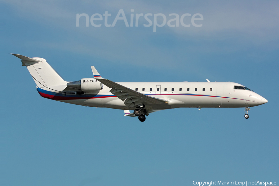 Air X Charter Bombardier CL-600-2B19 Challenger 850 (9H-YOU) | Photo 203249
