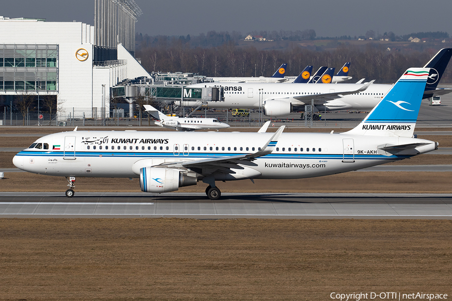 Kuwait Airways Airbus A320-214 (9K-AKH) | Photo 295963