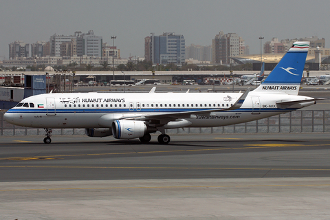 Kuwait Airways Airbus A320-214 (9K-AKK) at  Dubai - International, United Arab Emirates