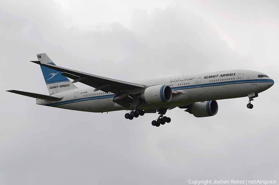 Kuwait Airways Boeing 777-269(ER) (9K-AOA) | Photo 52413