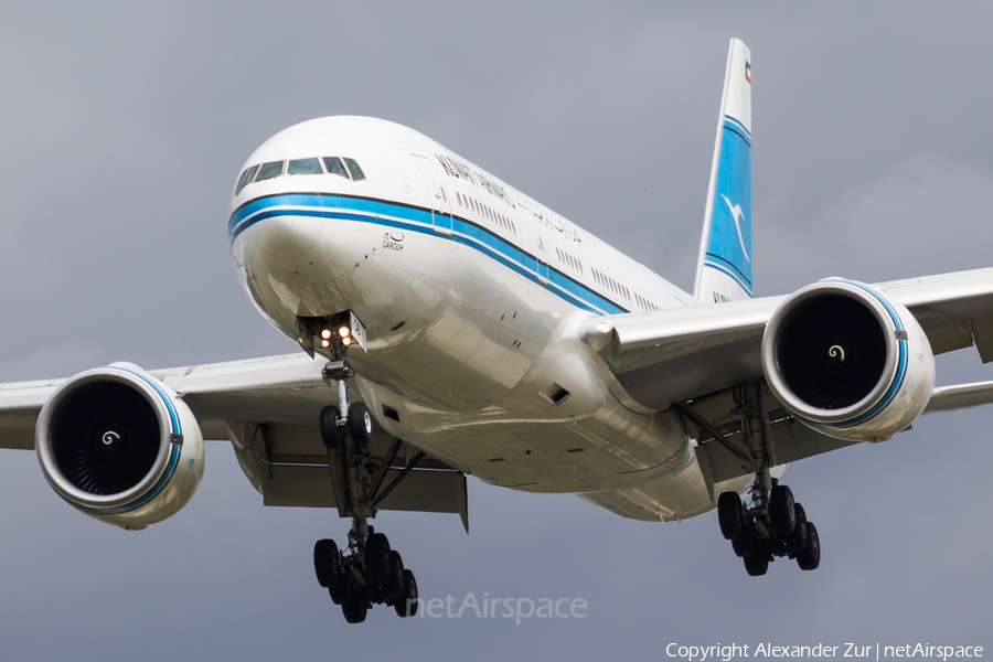 Kuwait Airways Boeing 777-269(ER) (9K-AOB) | Photo 153299