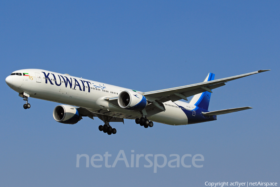 Kuwait Airways Boeing 777-369(ER) (9K-AOC) | Photo 311963