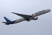 Kuwait Airways Boeing 777-369(ER) (9K-AOE) at  London - Heathrow, United Kingdom