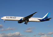 Kuwait Airways Boeing 777-369(ER) (9K-AOH) at  London - Heathrow, United Kingdom