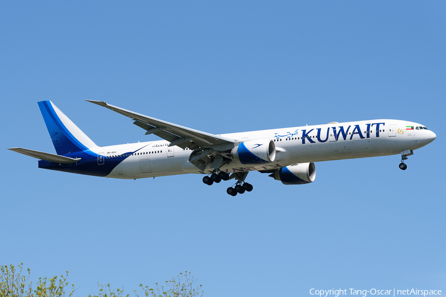 Kuwait Airways Boeing 777-369(ER) (9K-AOJ) | Photo 519517