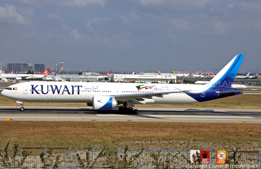 Kuwait Airways Boeing 777-369(ER) (9K-AOL) | Photo 300772