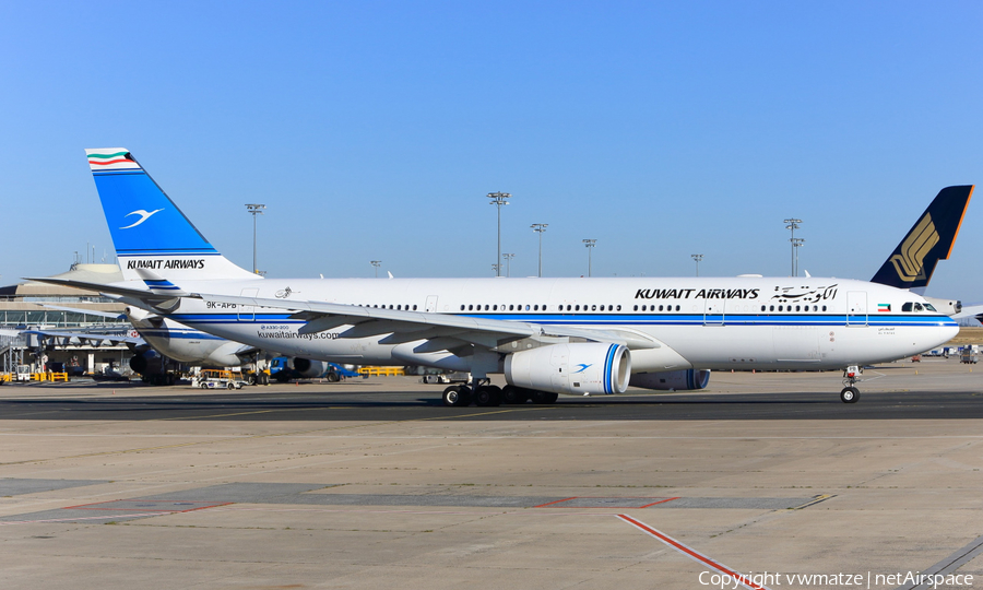 Kuwait Airways Airbus A330-243 (9K-APB) | Photo 127383