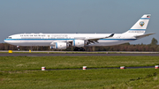 Kuwaiti Government Airbus A340-542 (9K-GBB) at  Dusseldorf - International, Germany