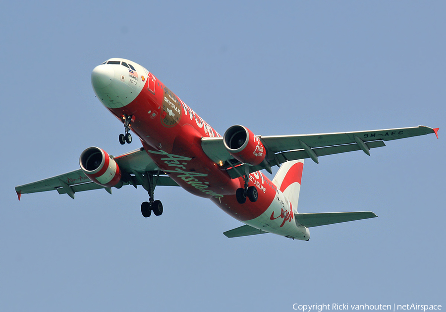 AirAsia Airbus A320-214 (9M-AFC) | Photo 368475