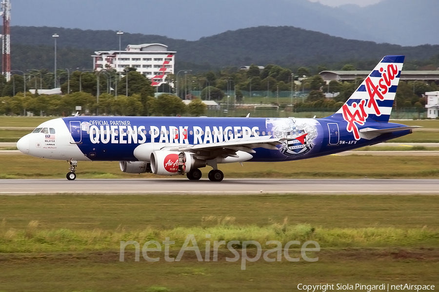 AirAsia Airbus A320-216 (9M-AFV) | Photo 358479