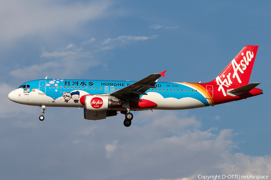 AirAsia Airbus A320-216 (9M-AHE) | Photo 284624