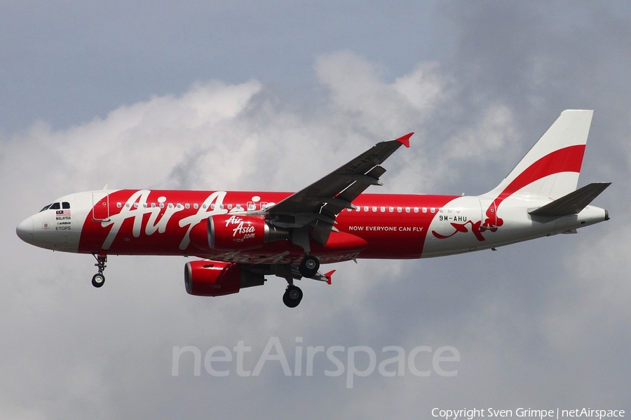 AirAsia Airbus A320-216 (9M-AHU) | Photo 74806