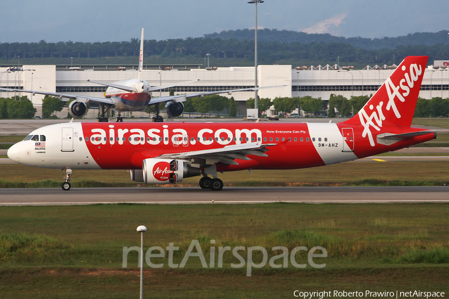 AirAsia Airbus A320-216 (9M-AHZ) | Photo 360439
