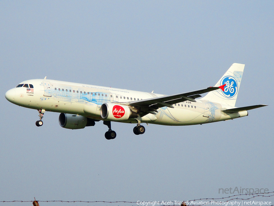AirAsia Airbus A320-216 (9M-AQB) | Photo 236710