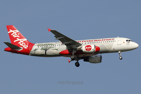 AirAsia Airbus A320-216 (9M-AQD) at  Singapore - Changi, Singapore