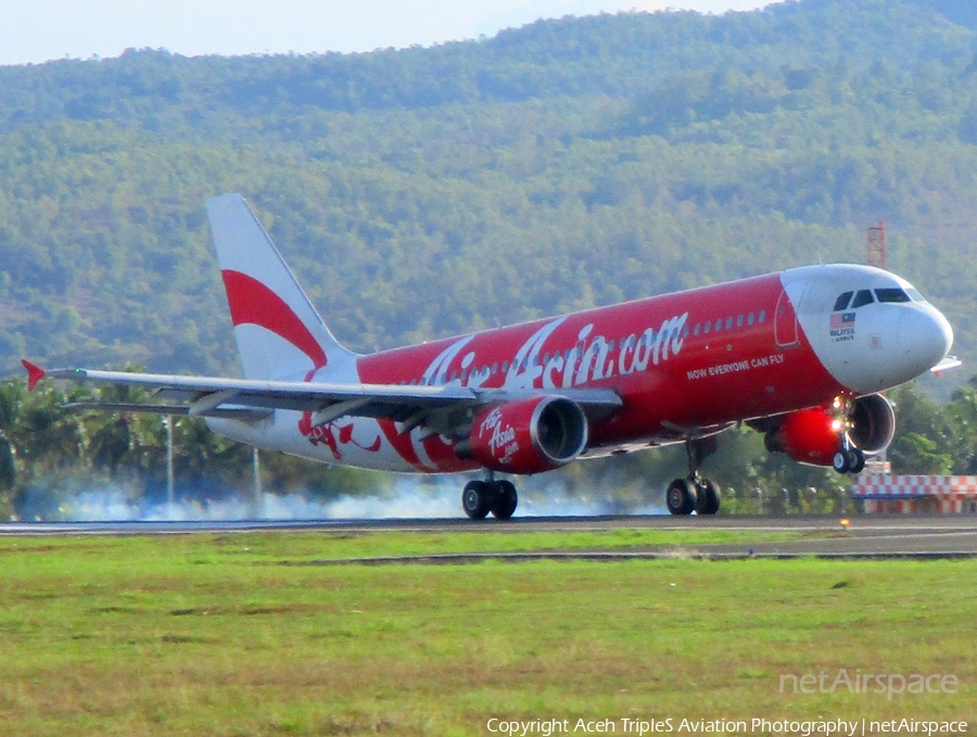 AirAsia Airbus A320-216 (9M-AQE) | Photo 435904