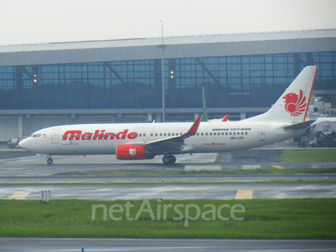 Malindo Air Boeing 737-8GP (9M-LNP) at  Jakarta - Soekarno-Hatta International, Indonesia