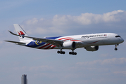 Malaysia Airlines Airbus A350-941 (9M-MAC) at  London - Heathrow, United Kingdom