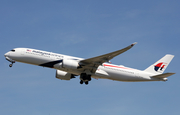 Malaysia Airlines Airbus A350-941 (9M-MAD) at  London - Heathrow, United Kingdom