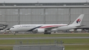 Malaysia Airlines Airbus A350-941 (9M-MAE) at  London - Heathrow, United Kingdom