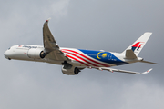 Malaysia Airlines Airbus A350-941 (9M-MAG) at  London - Heathrow, United Kingdom