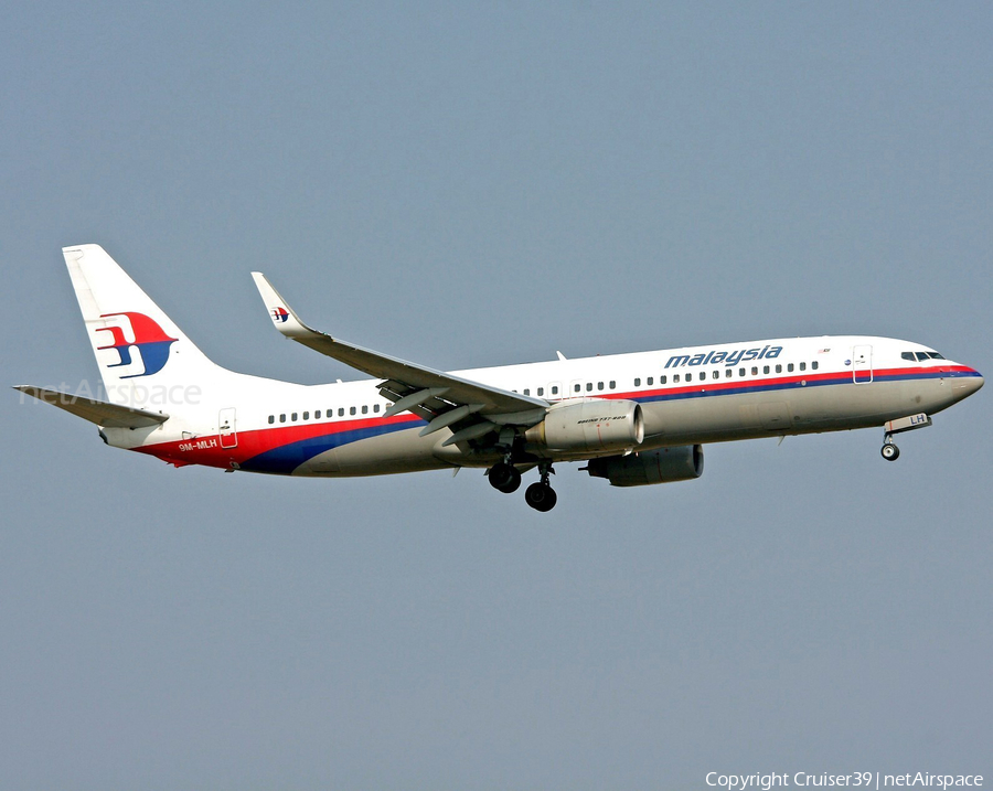 Malaysia Airlines Boeing 737-8FZ (9M-MLH) | Photo 351520