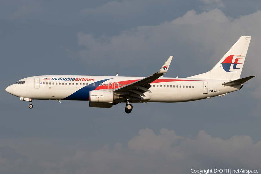 Malaysia Airlines Boeing 737-8FZ (9M-MLJ) | Photo 283565