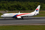 Malaysia Airlines Boeing 737-8FZ (9M-MLL) at  Phuket, Thailand