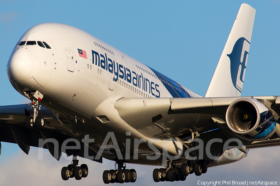 Malaysia Airlines Airbus A380-841 (9M-MNA) | Photo 100173