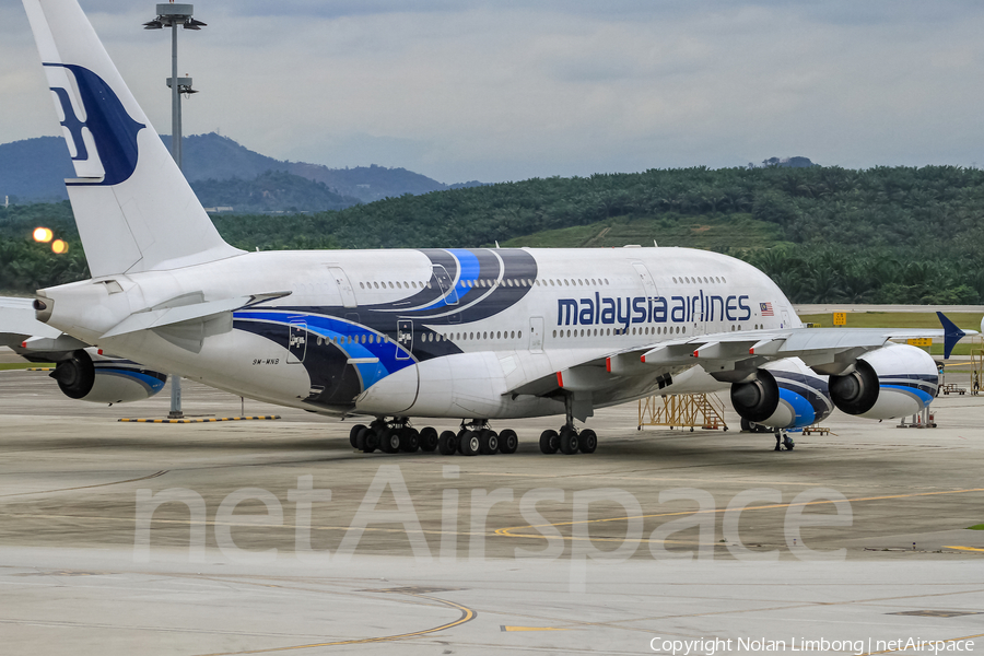 Malaysia Airlines Airbus A380-841 (9M-MNB) | Photo 369703