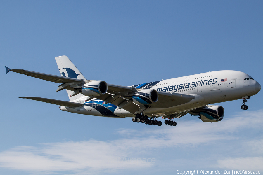 Malaysia Airlines Airbus A380-841 (9M-MNC) | Photo 88540