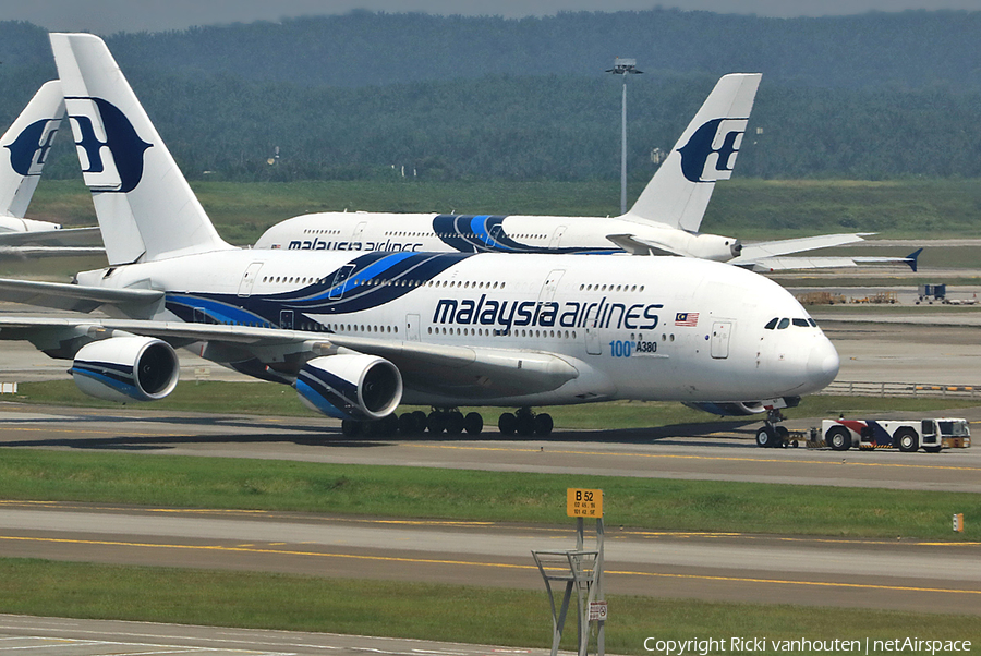 Malaysia Airlines Airbus A380-841 (9M-MNF) | Photo 379812