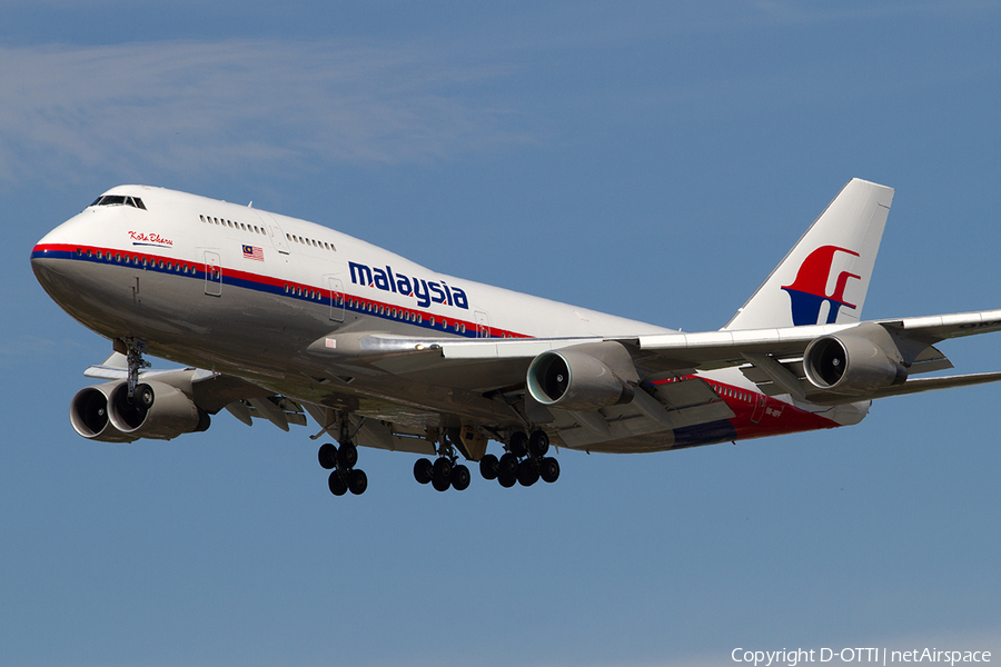 Malaysia Airlines Boeing 747-4H6 (9M-MPF) | Photo 303956