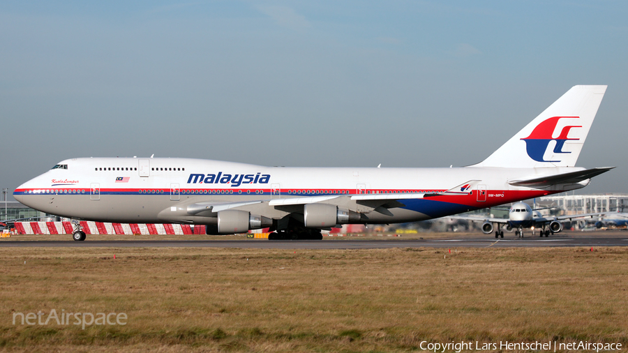 Malaysia Airlines Boeing 747-4H6 (9M-MPQ) | Photo 386634