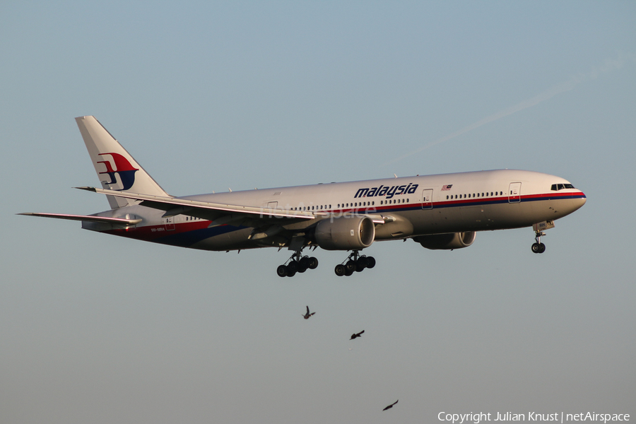 Malaysia Airlines Boeing 777-2H6(ER) (9M-MRH) | Photo 82904
