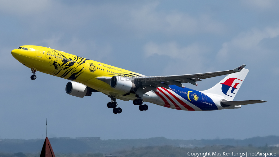 Malaysia Airlines Airbus A330-323X (9M-MTG) | Photo 528647