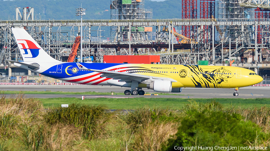Malaysia Airlines Airbus A330-323X (9M-MTG) | Photo 644856