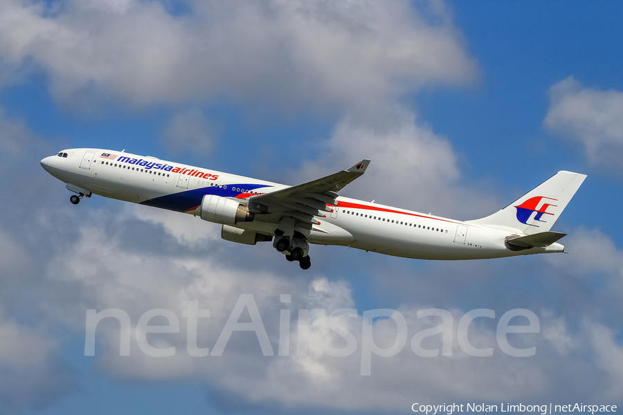 Malaysia Airlines Airbus A330-323X (9M-MTK) | Photo 401699