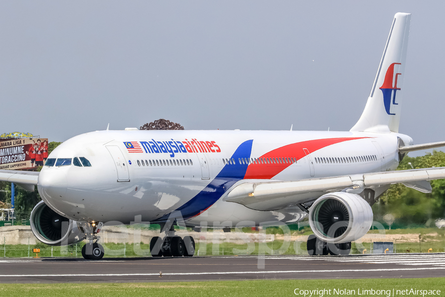 Malaysia Airlines Airbus A330-323 (9M-MTN) | Photo 468135
