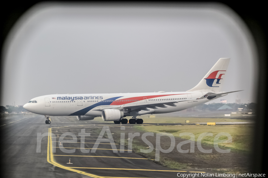Malaysia Airlines Airbus A330-223 (9M-MTU) | Photo 461005