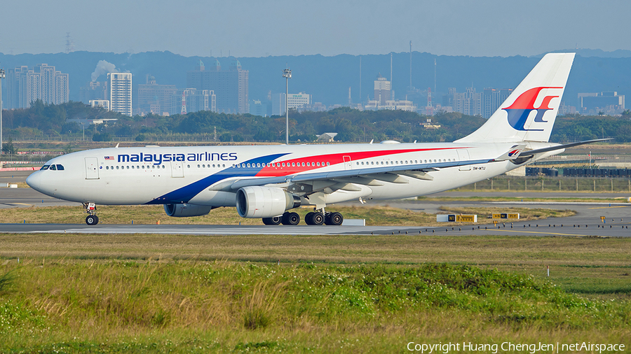Malaysia Airlines Airbus A330-223 (9M-MTU) | Photo 646050