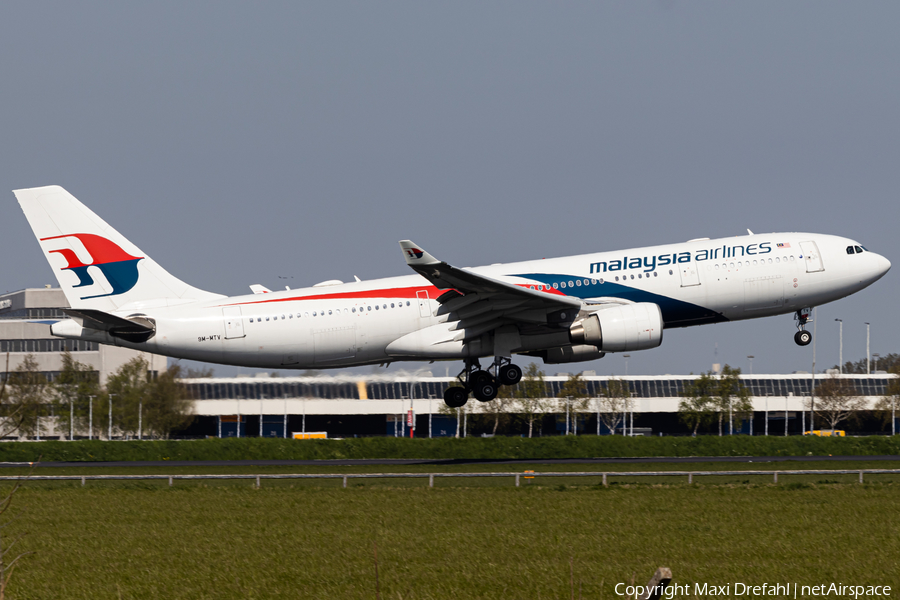 Malaysia Airlines Airbus A330-223 (9M-MTV) | Photo 510234