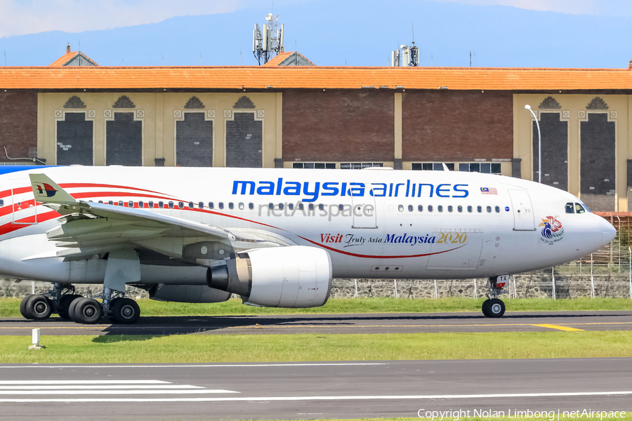 Malaysia Airlines Airbus A330-223 (9M-MTX) | Photo 538062
