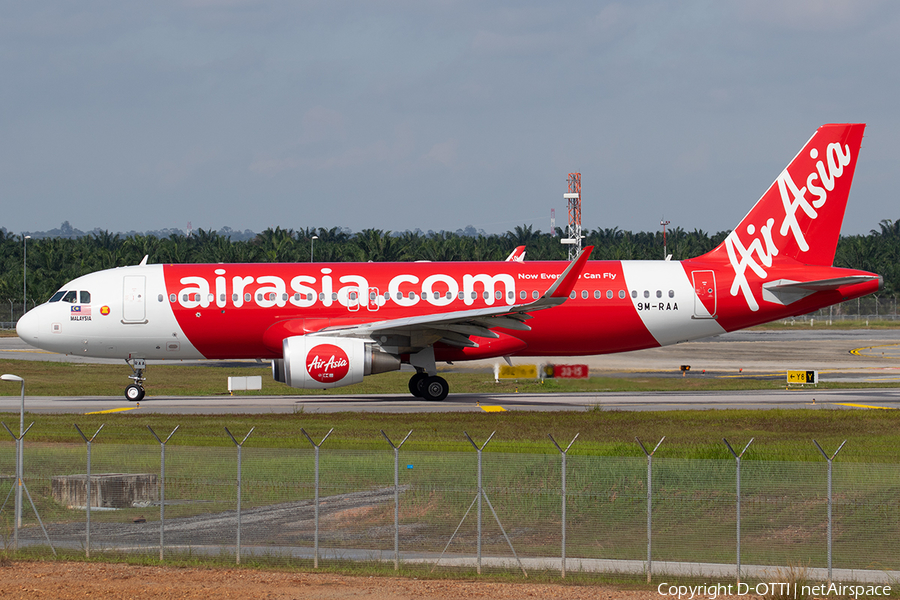 AirAsia Airbus A320-216 (9M-RAA) | Photo 284412