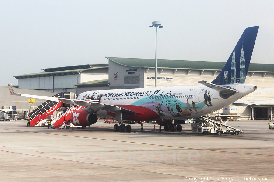 AirAsia X Airbus A330-343X (9M-XXF) | Photo 360476