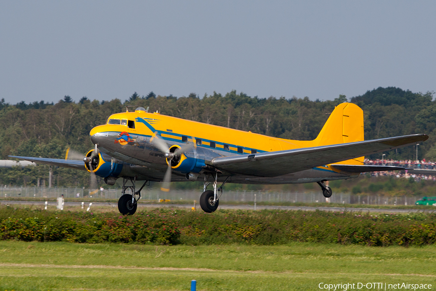 (Private) Douglas C-47B Skytrain (Dakota 4) (9Q-CUK) | Photo 207840