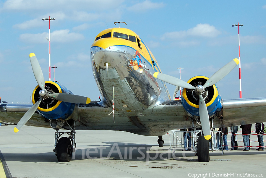 (Private) Douglas C-47B Skytrain (Dakota 4) (9Q-CUK) | Photo 364518