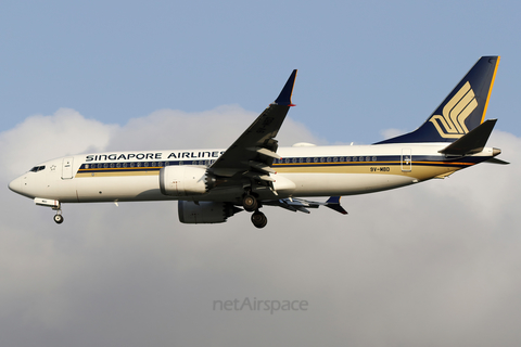 Singapore Airlines Boeing 737-8 MAX (9V-MBD) at  Singapore - Changi, Singapore
